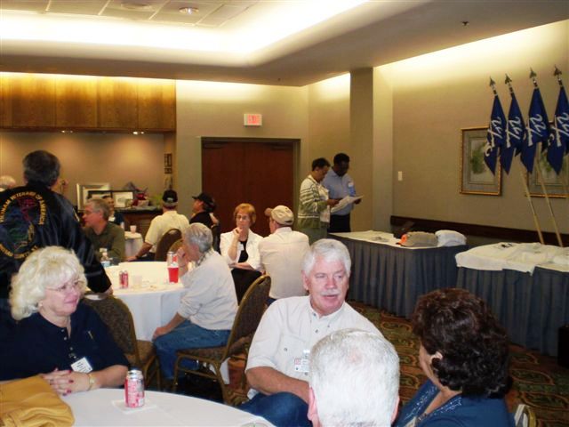 (9) Hospitality Room-- David and Judy Mikewski